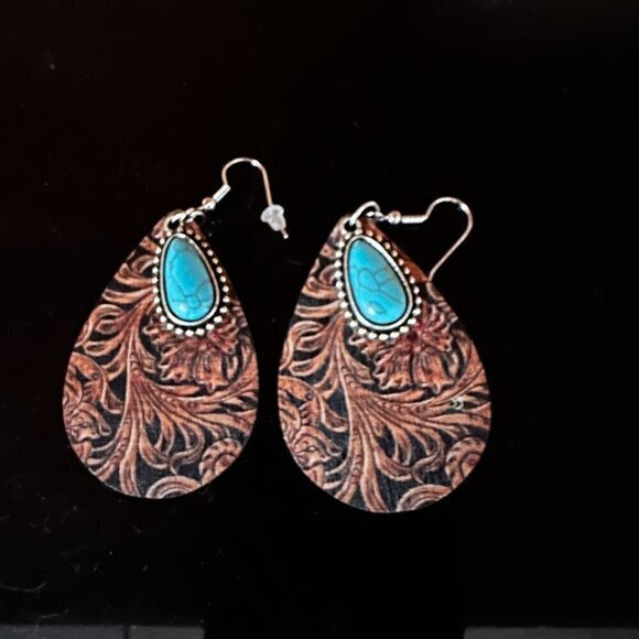 Turquoise Southwestern Earrings Boho Floral Drop Tooled Leather Dangle Boho NWT - Picture 5 of 8